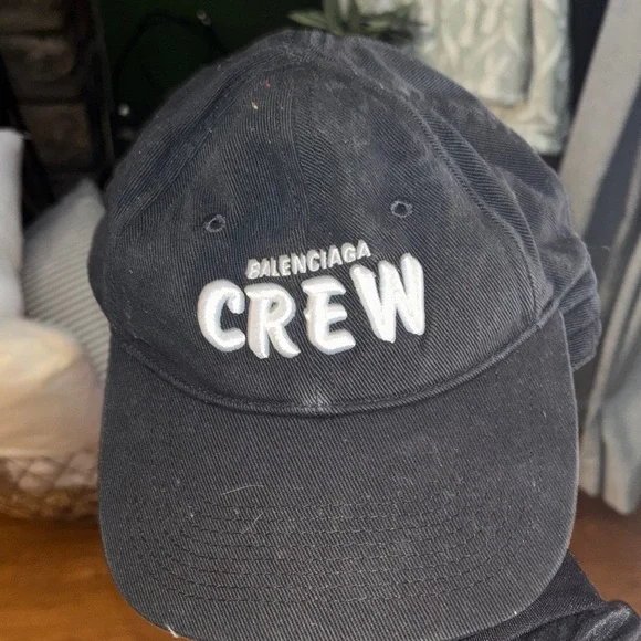 Balenciaga Black Crew Embroidered Cap - Picture 7 of 7